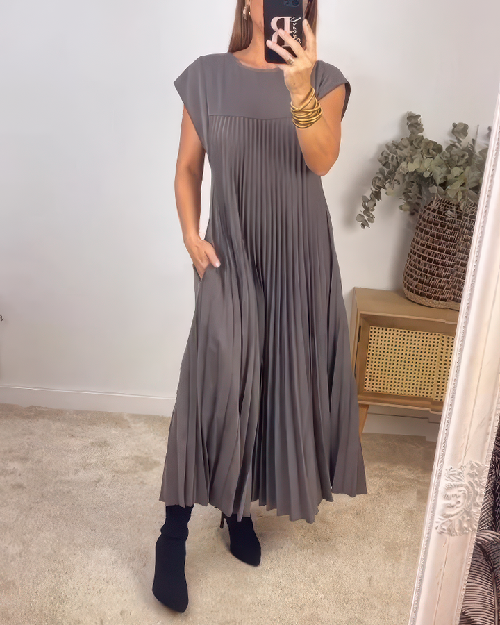 Elira™ –  Timeless Elegance Dress
