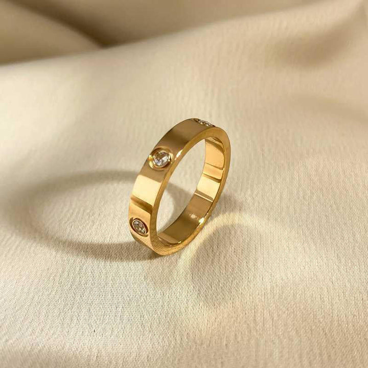 Lunette Ravetti Ring