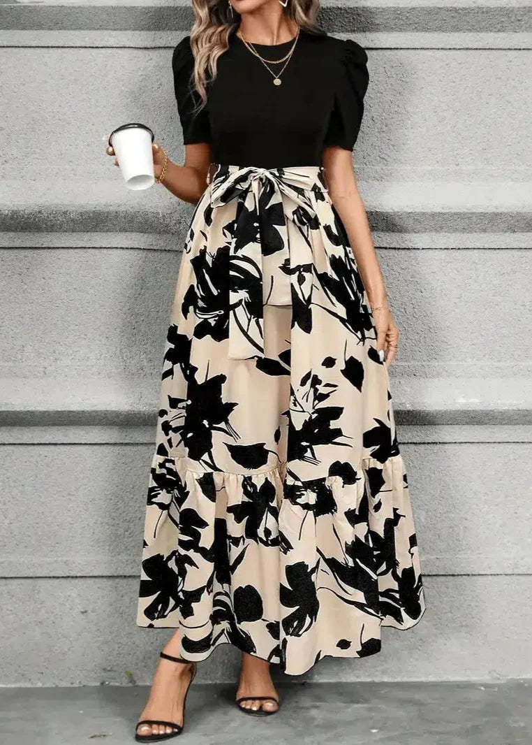 Astrid – Elegant Maxi Dress