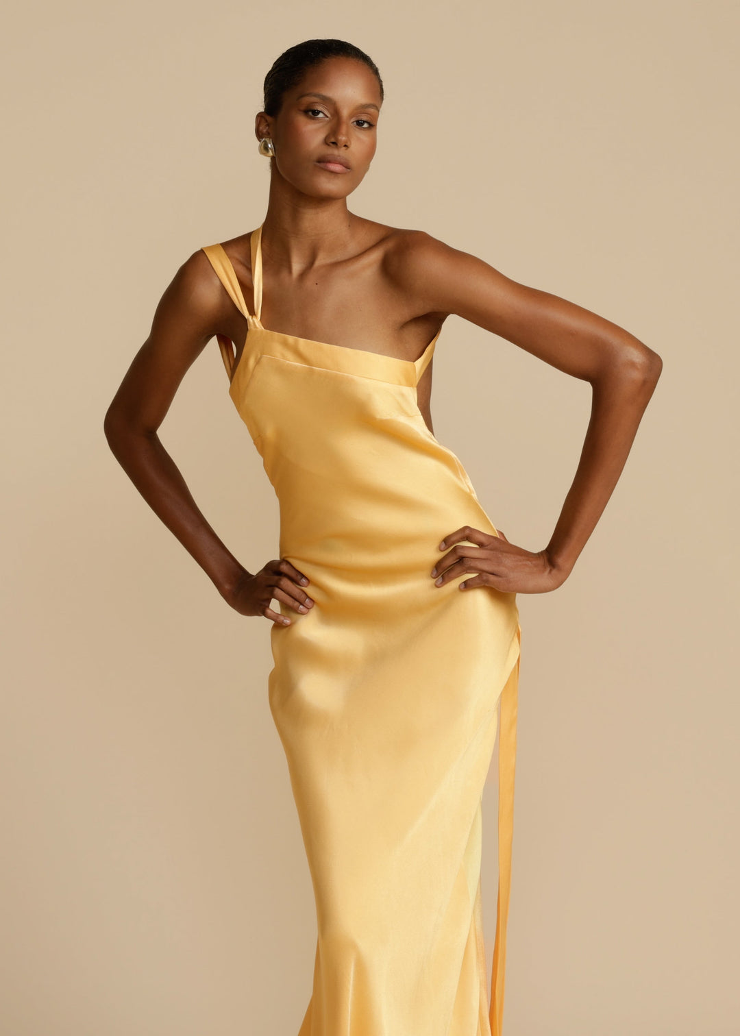 Solène – Elegant Full-Length Dress