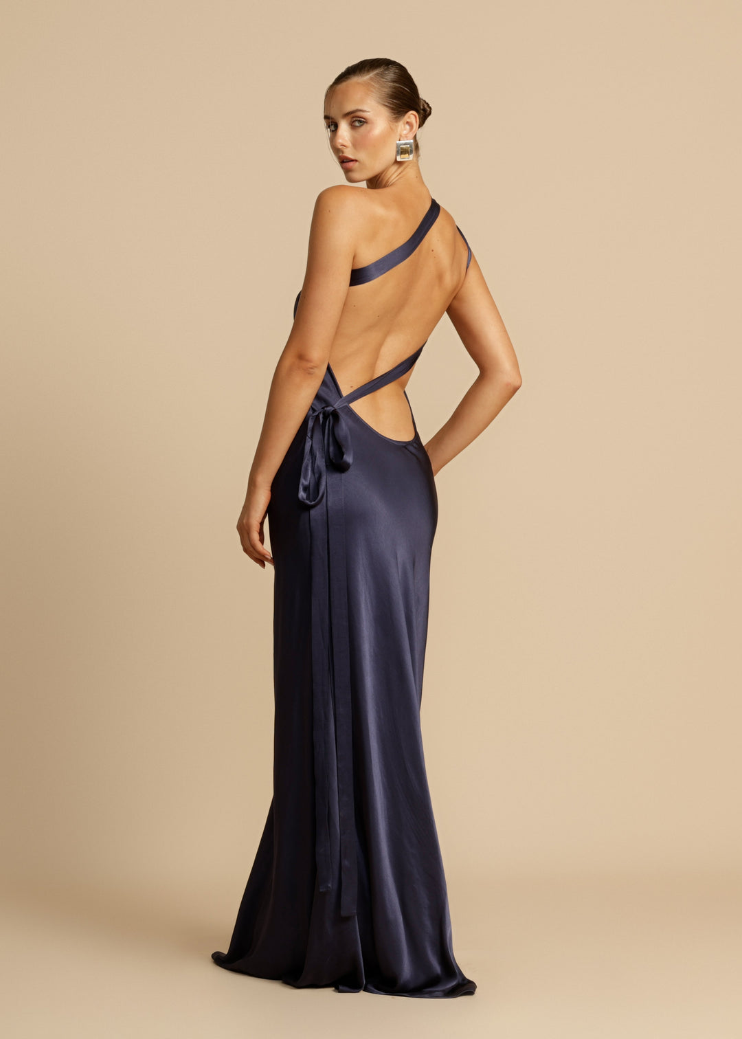 Solène – Elegant Full-Length Dress
