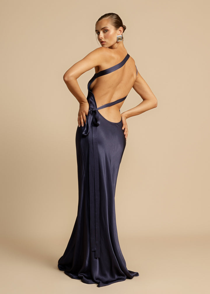 Solène – Elegant Full-Length Dress