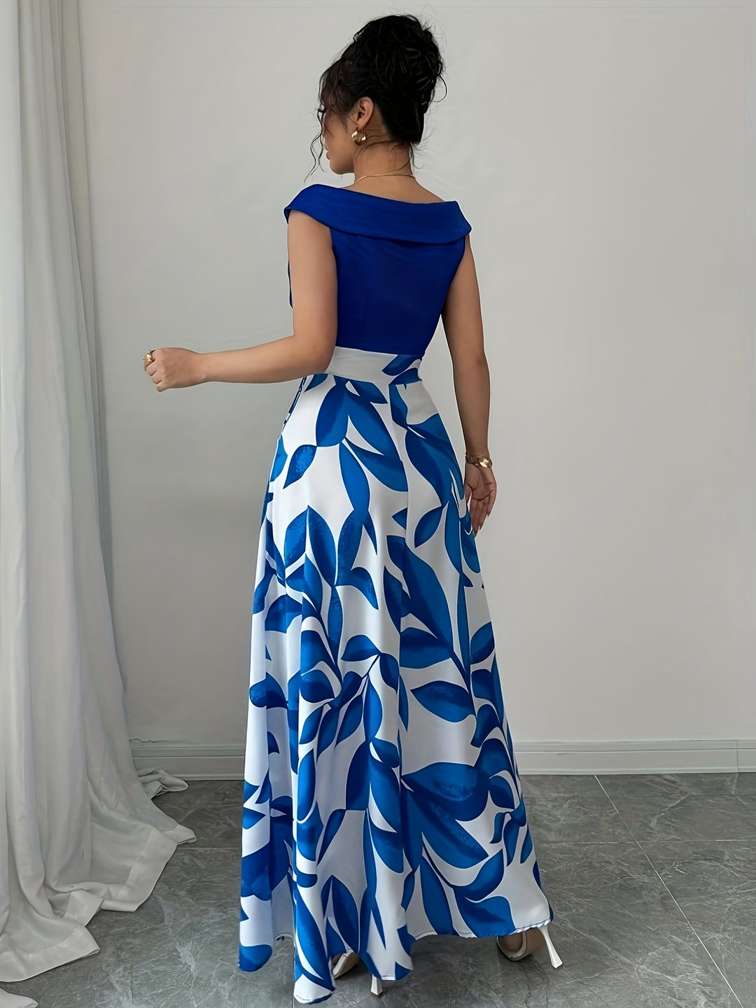 Noelia | Floral V-Neck Maxi Dress