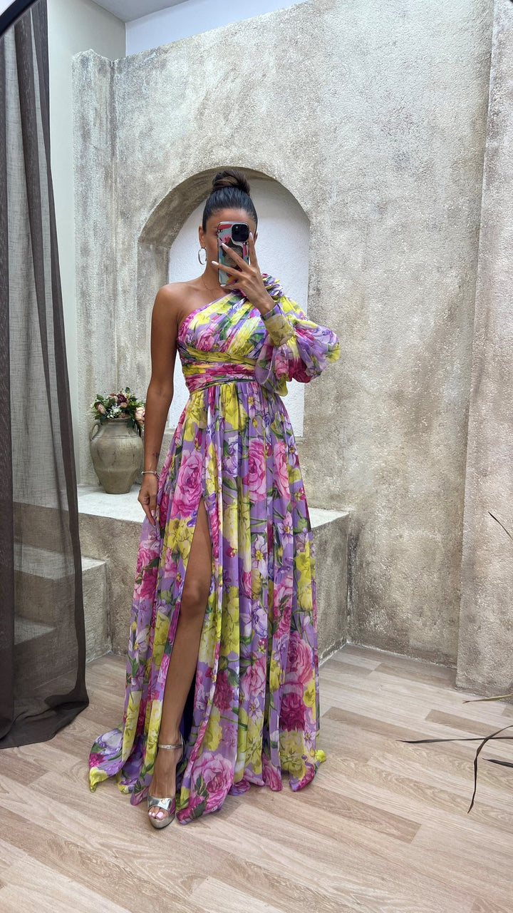McKenna | Elegant Flowing Gown