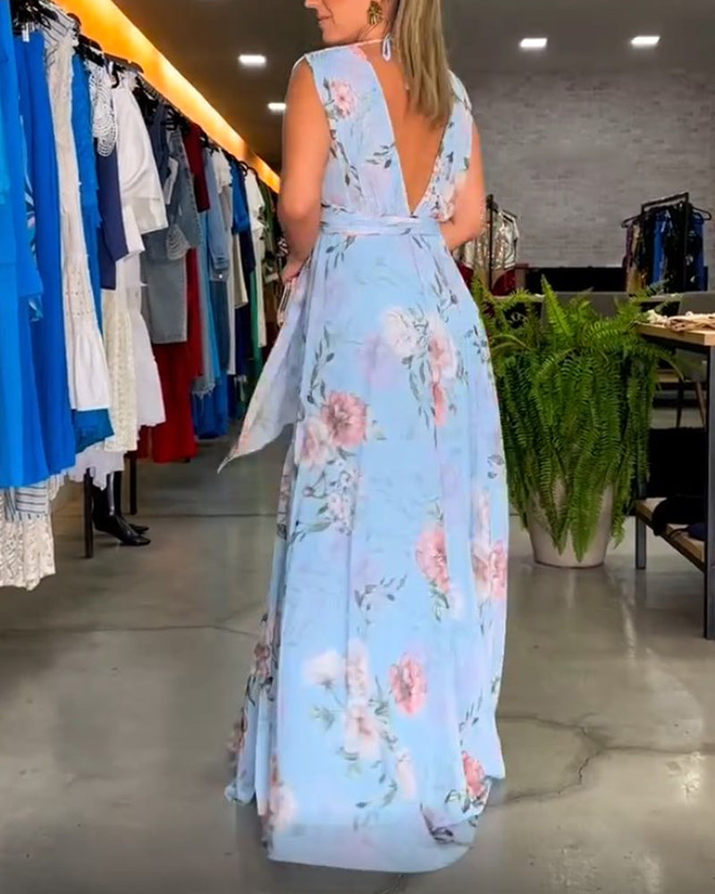 Venesa™ - Sophisticated Sleeveless V-neck Floral Dress