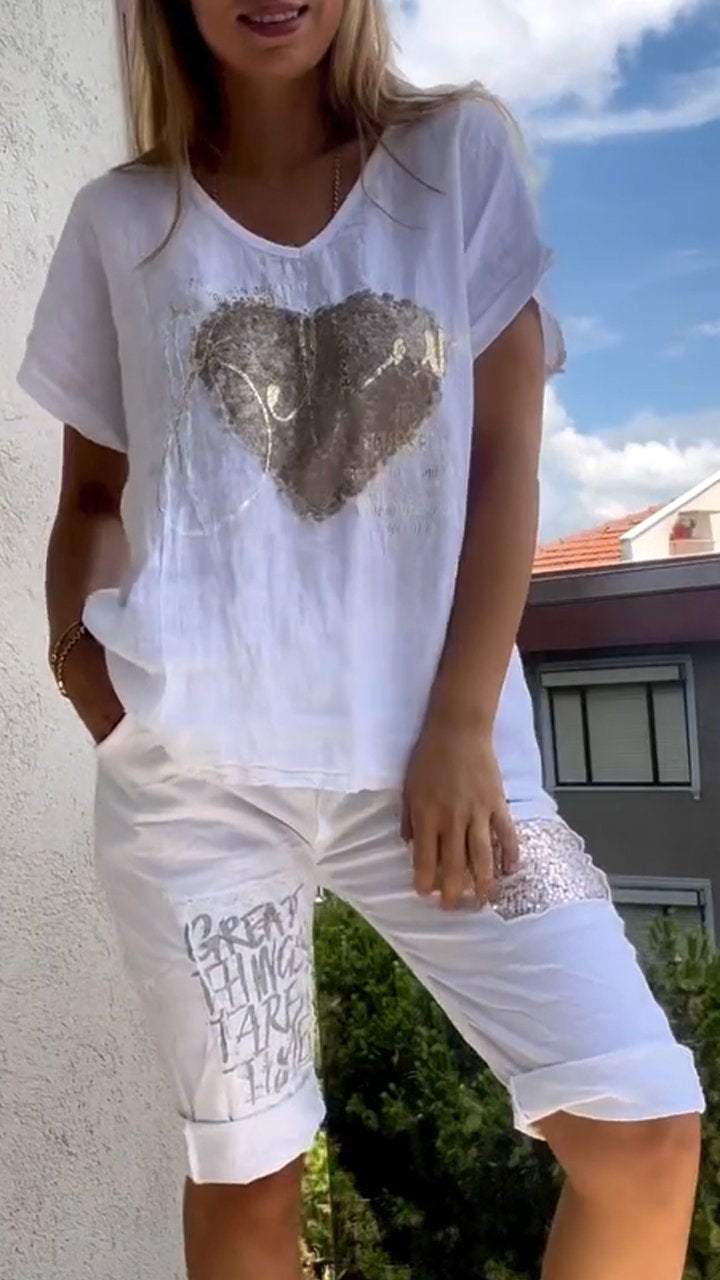 Anitra™ | Gold-Embossed V-Neck Set