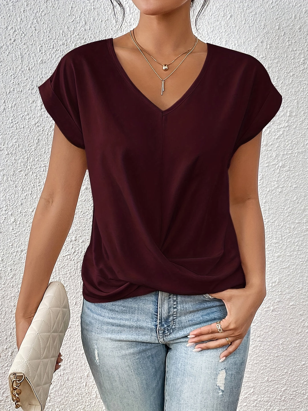 Tammana - Relaxed V-Neck T-Shirt