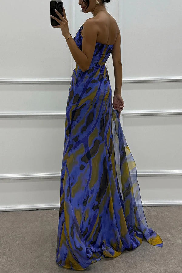 Noemi | Bold & Elegant Maxi Dress