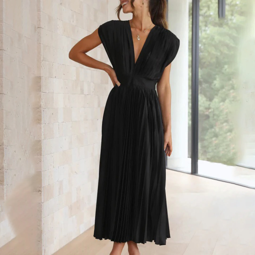 Alexia | Timeless Elegance Dress