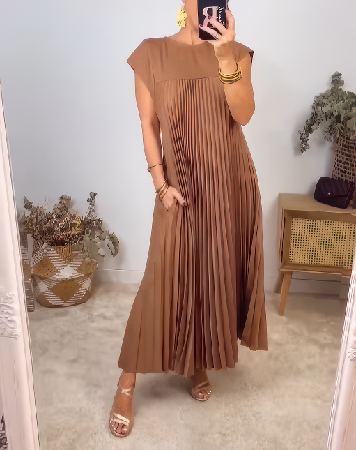 Elira™ –  Timeless Elegance Dress