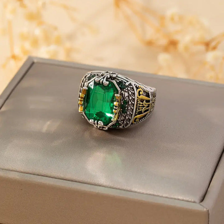 Anora Emerin Ring