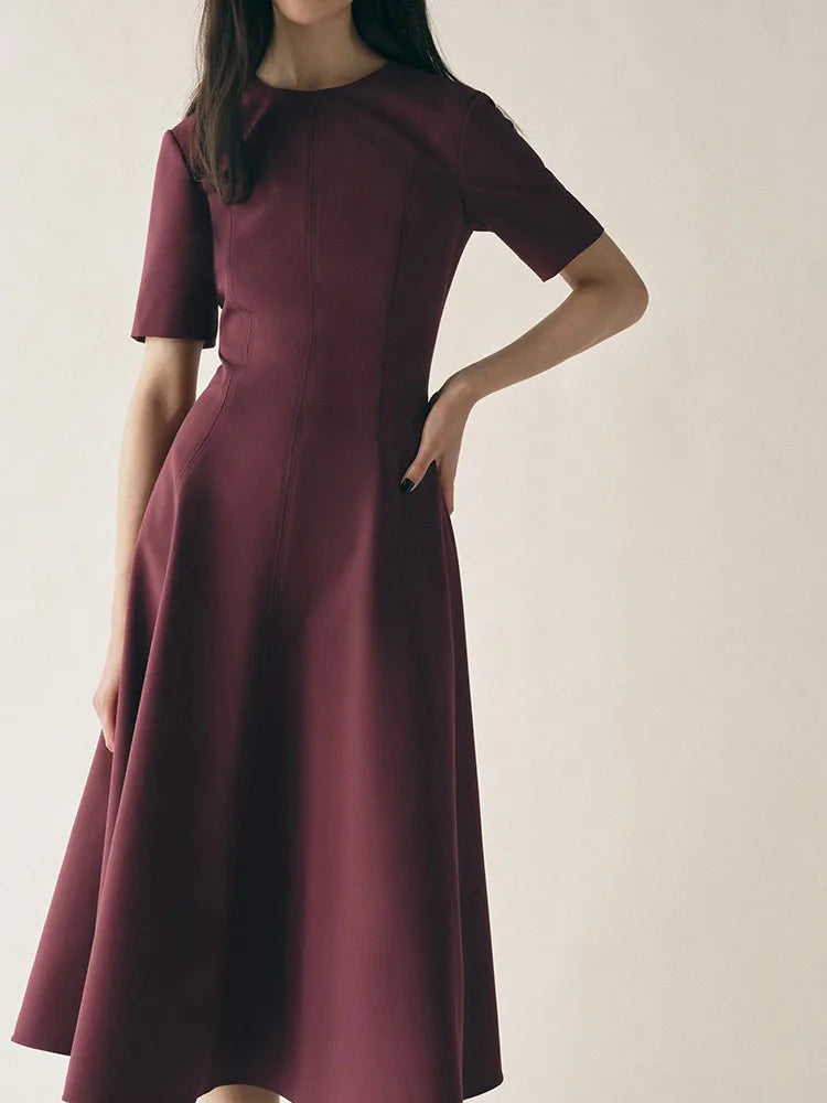 Amara | Wave-Detail A-Line Midi Dress