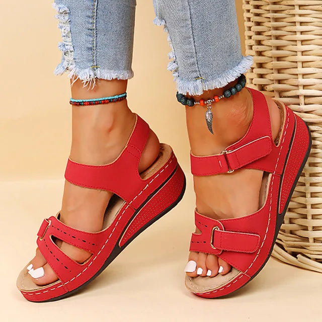 Aroha - Sandals for Spring
