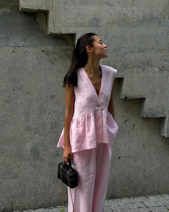 Laura™ | Graceful Flowing Ensemble