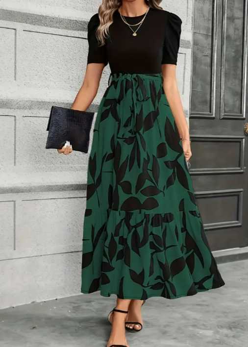 Astrid – Elegant Maxi Dress