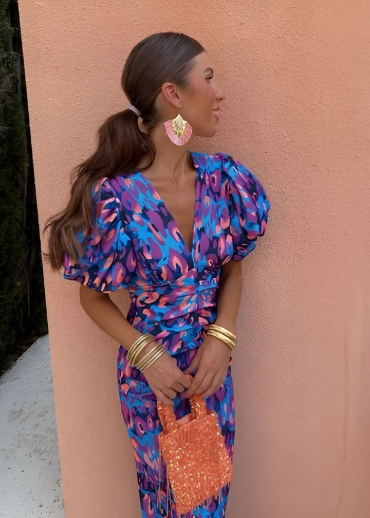 Daline – Modern Dress with Vibrant Flair