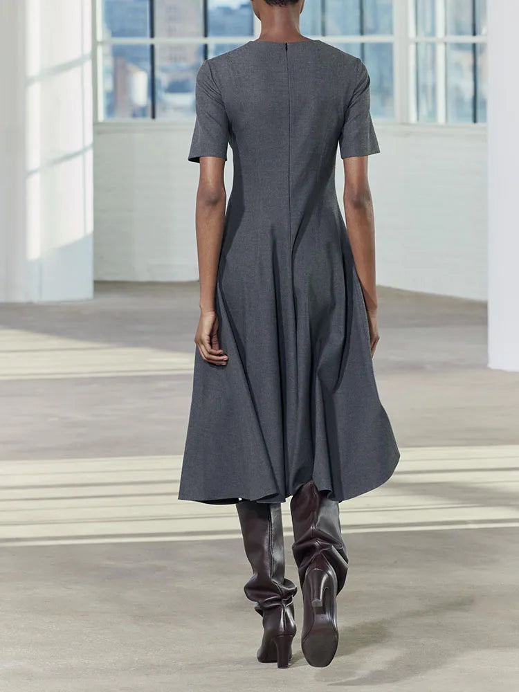 Amara | Wave-Detail A-Line Midi Dress