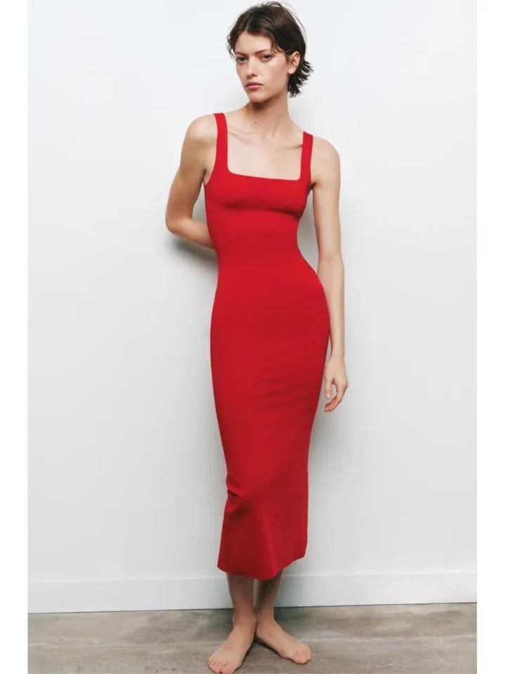 Alira | Y2K Slim Midi Dress