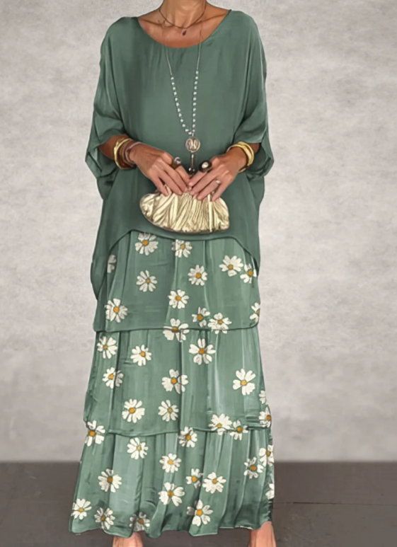 Caroline™ | Relaxed Fit Maxi Dress with Round Neck