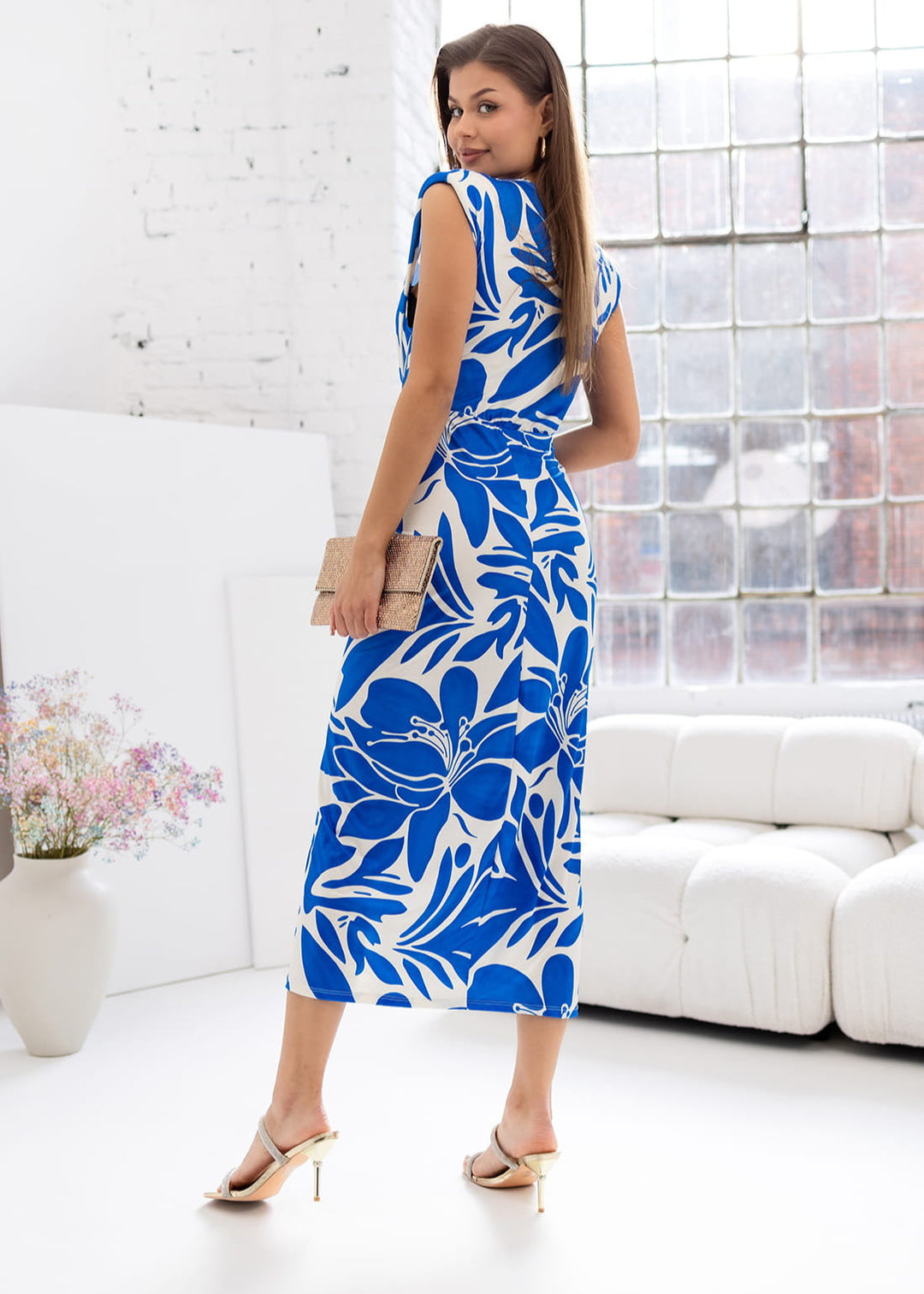 Lesly – Elegant and Stylish Maxi Dress