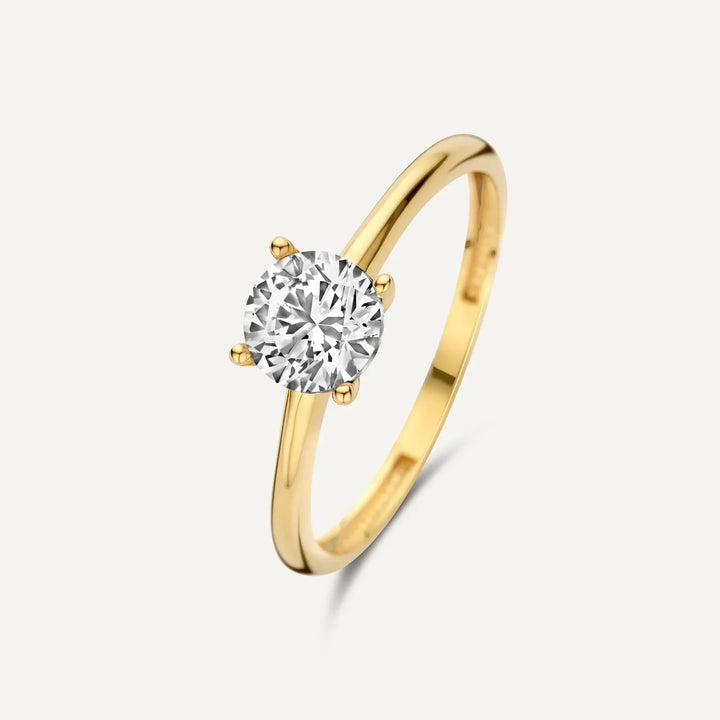 Nayeli El Playa Ring