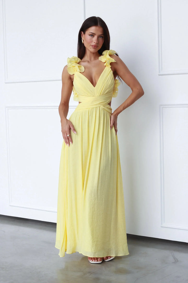 Halee – Elegant & Refined Dress