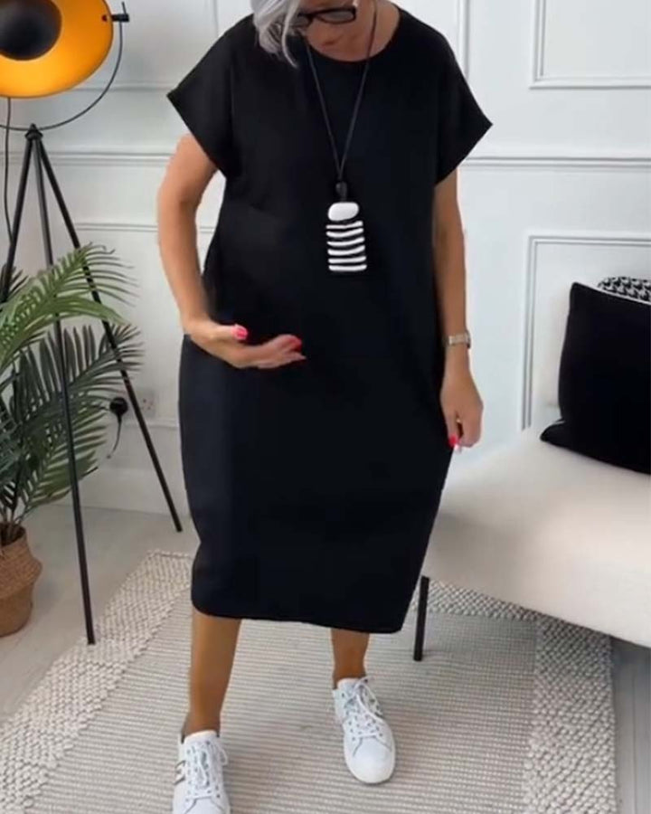 Iris™ - Chic Short-Sleeved Dress