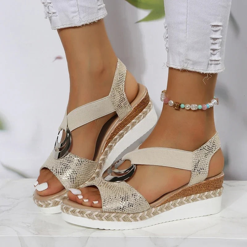 Arabelle - Relaxed Fit Sandals