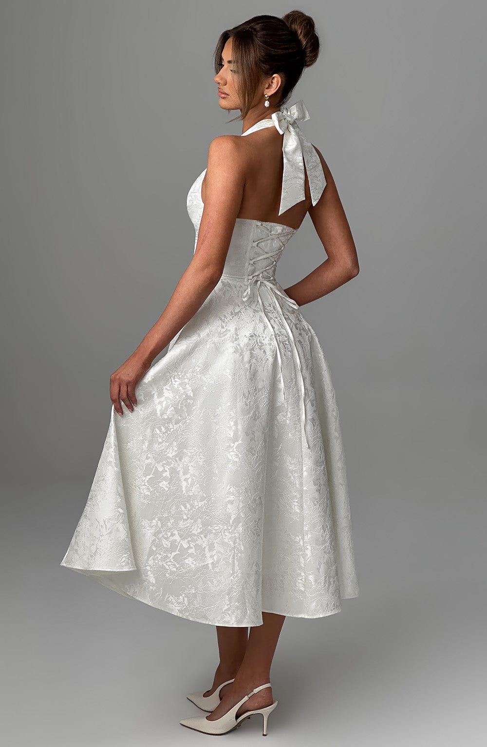 Evelyn – Graceful Midi Dress