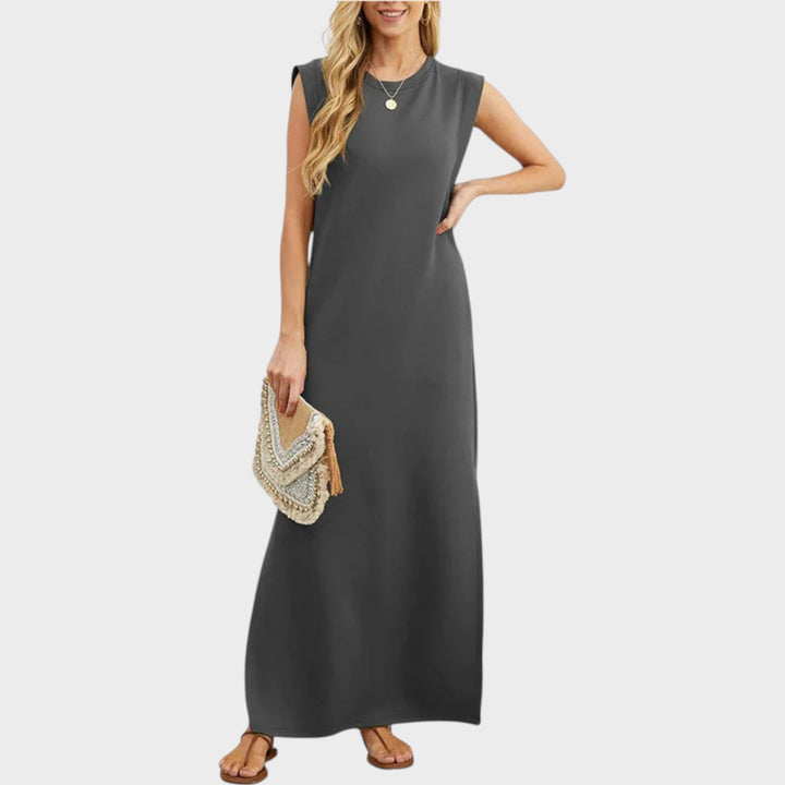 Emy – Wrinkle-Free Flowing Maxi Dress