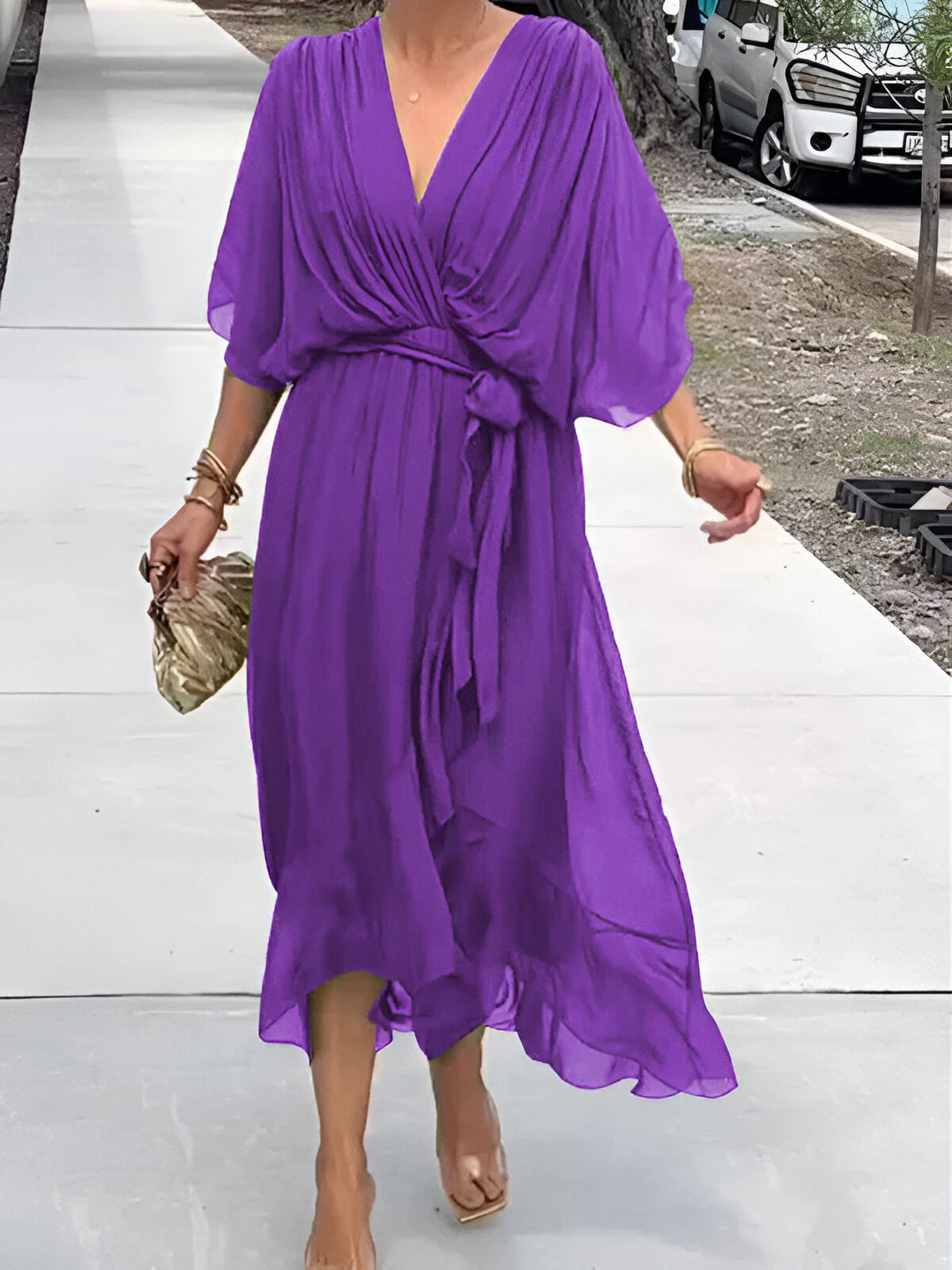 Monique – Chiffon Dress with V-Neck
