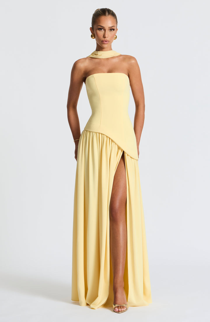 Tessa – Bold Maxi Dress