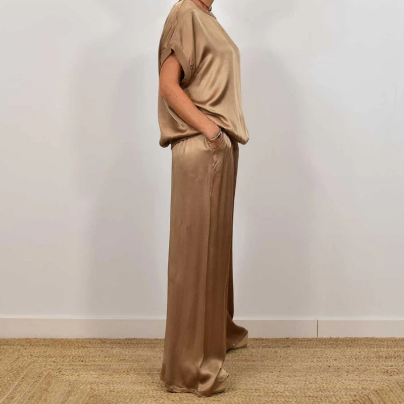 Annalise – Elegant Two-Piece Set