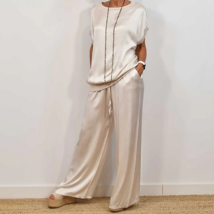 Annalise – Elegant Two-Piece Set