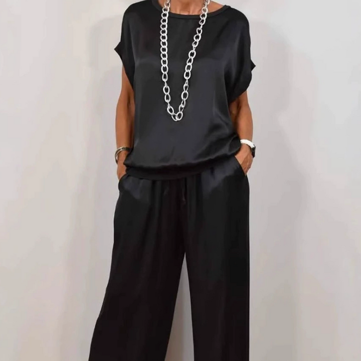 Annalise – Elegant Two-Piece Set
