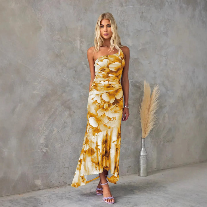 Xanthe – Timeless Midi Dress